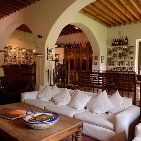 Puerta Del Lobo Villa Queretaro Room photo