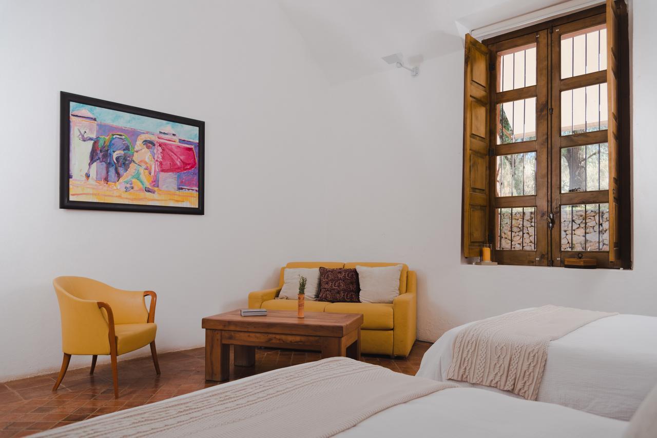 Puerta Del Lobo Villa Queretaro Room photo