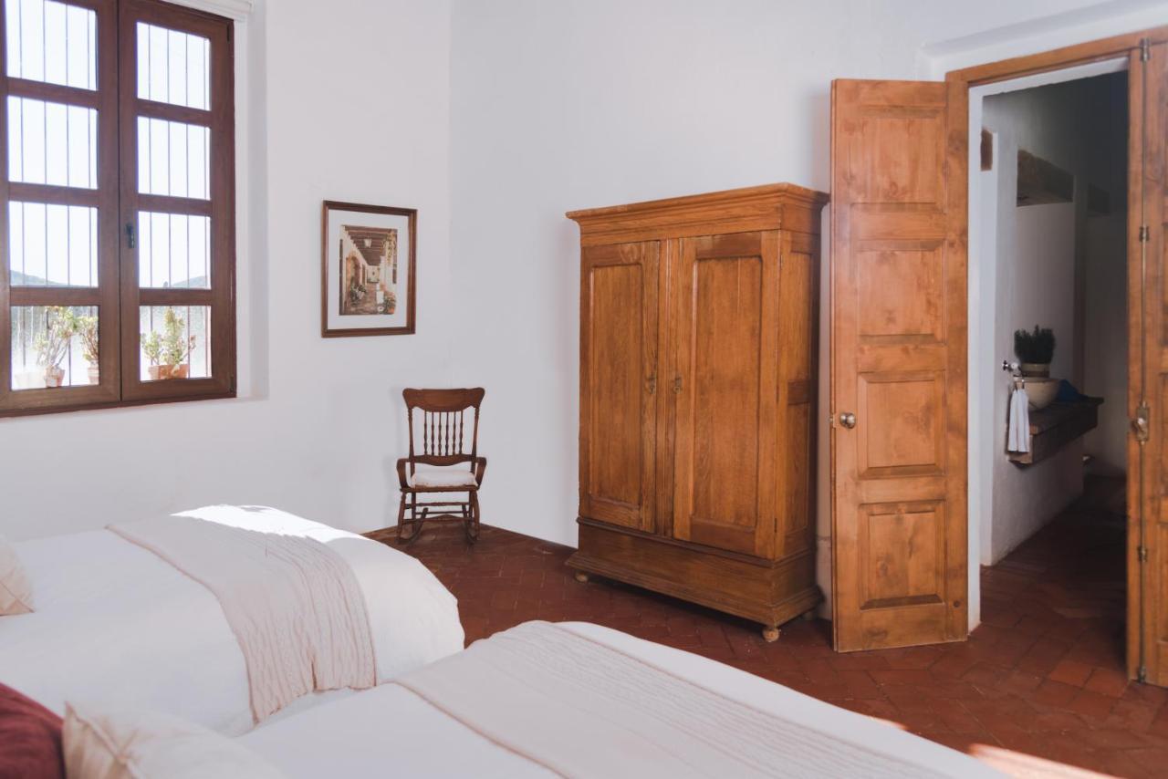 Puerta Del Lobo Villa Queretaro Room photo